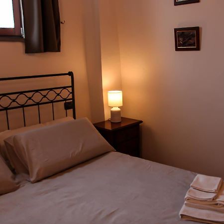 Casa Armanni - La Tua Casa Di Pietra Leilighet Gubbio Eksteriør bilde