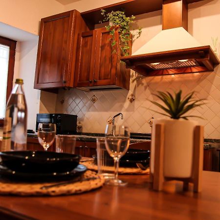 Casa Armanni - La Tua Casa Di Pietra Leilighet Gubbio Eksteriør bilde