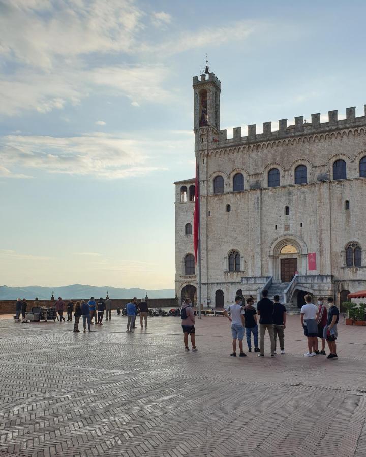 Casa Armanni - La Tua Casa Di Pietra Leilighet Gubbio Eksteriør bilde