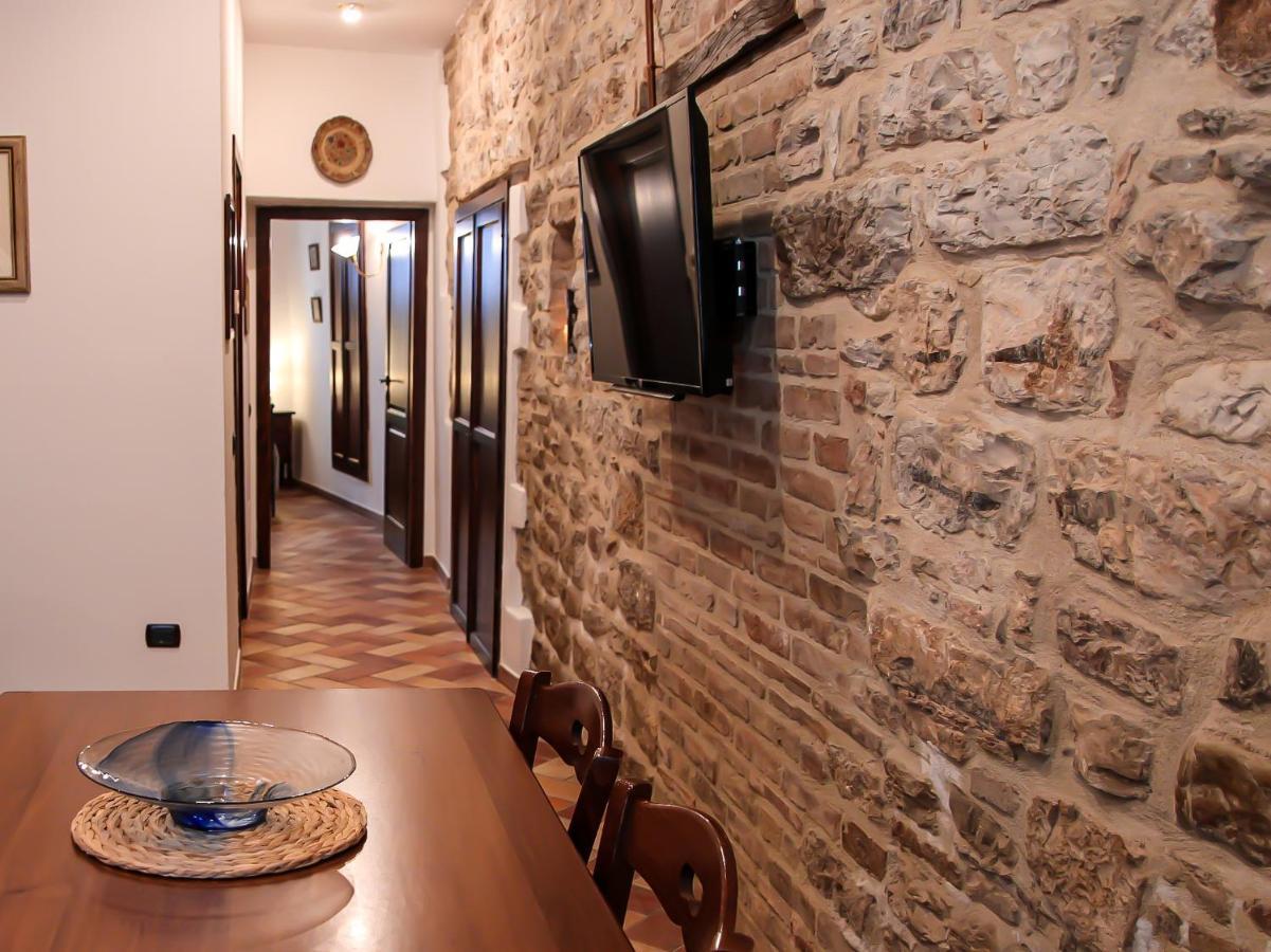 Casa Armanni - La Tua Casa Di Pietra Leilighet Gubbio Eksteriør bilde